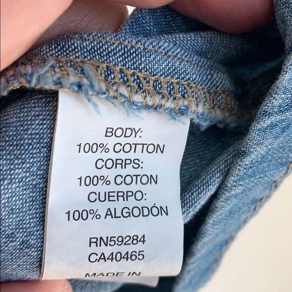 Children’s Place Girls Denim Button Dress - Picture 7 of 8